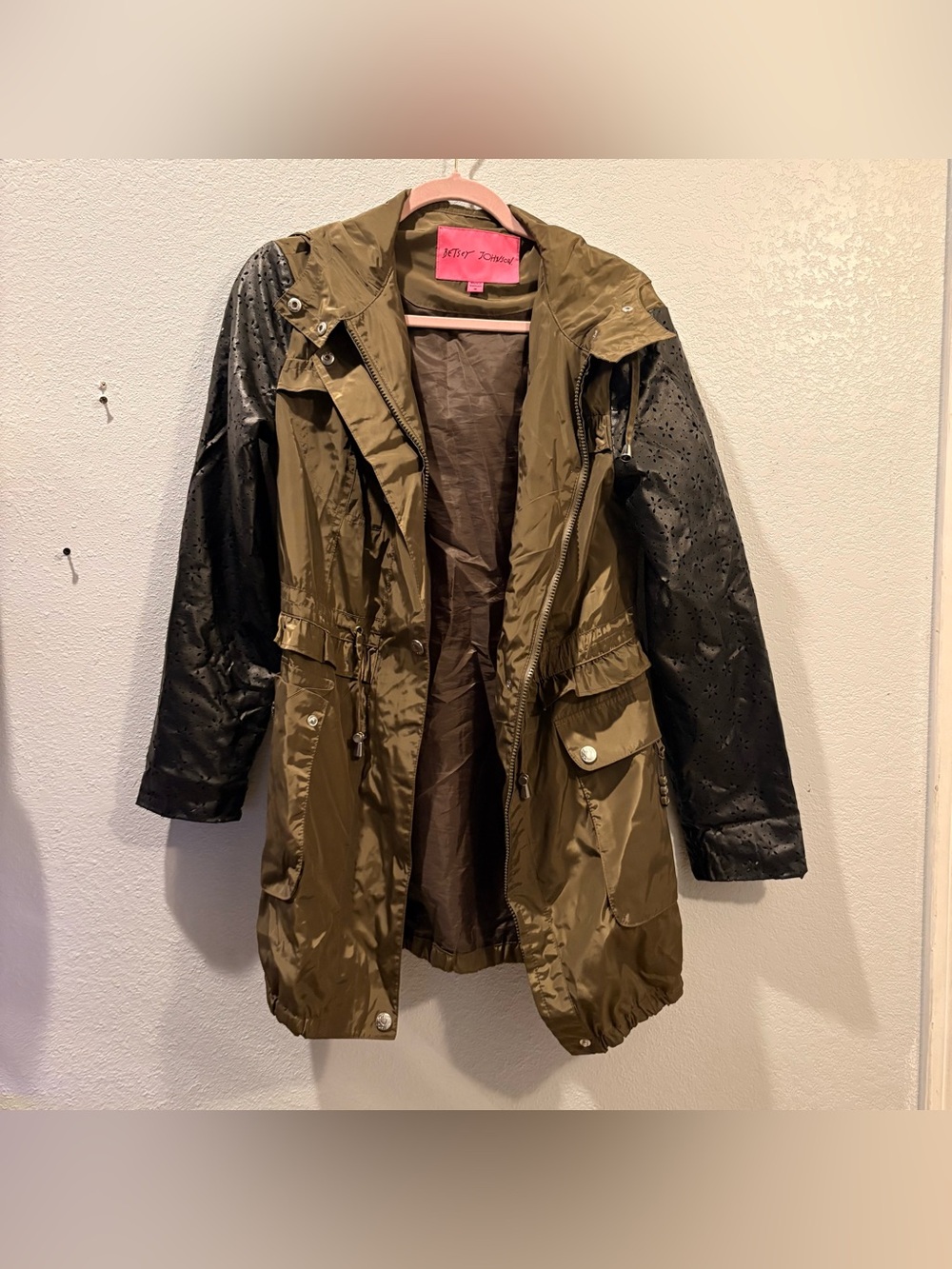 Betsey Johnson Y2K Olive Green & Black Jacket, NWOT, Size M